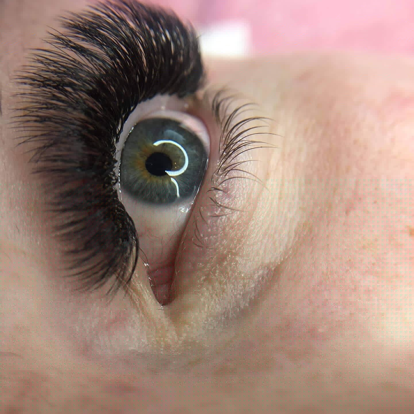 Close up of a finished set of volume eyelash extensions